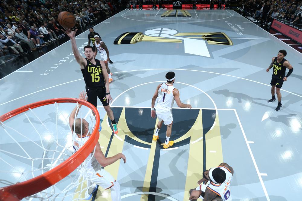 现却屡次受 现却屡次受