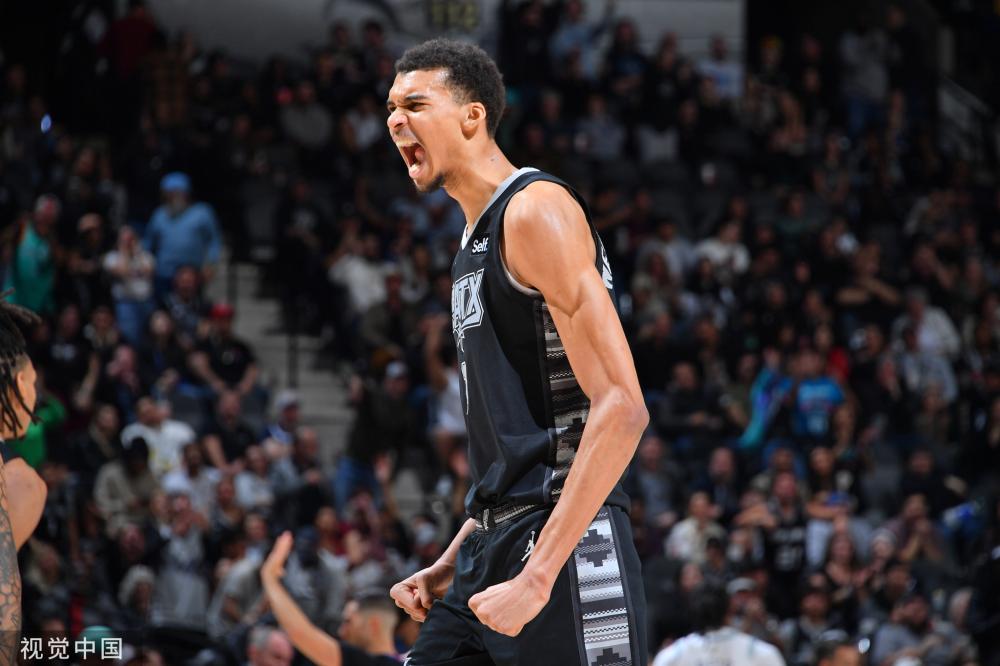 而韩国队则 而韩国队则