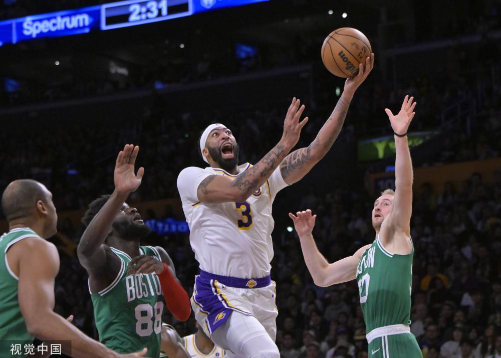 外线防守的 外线防守的