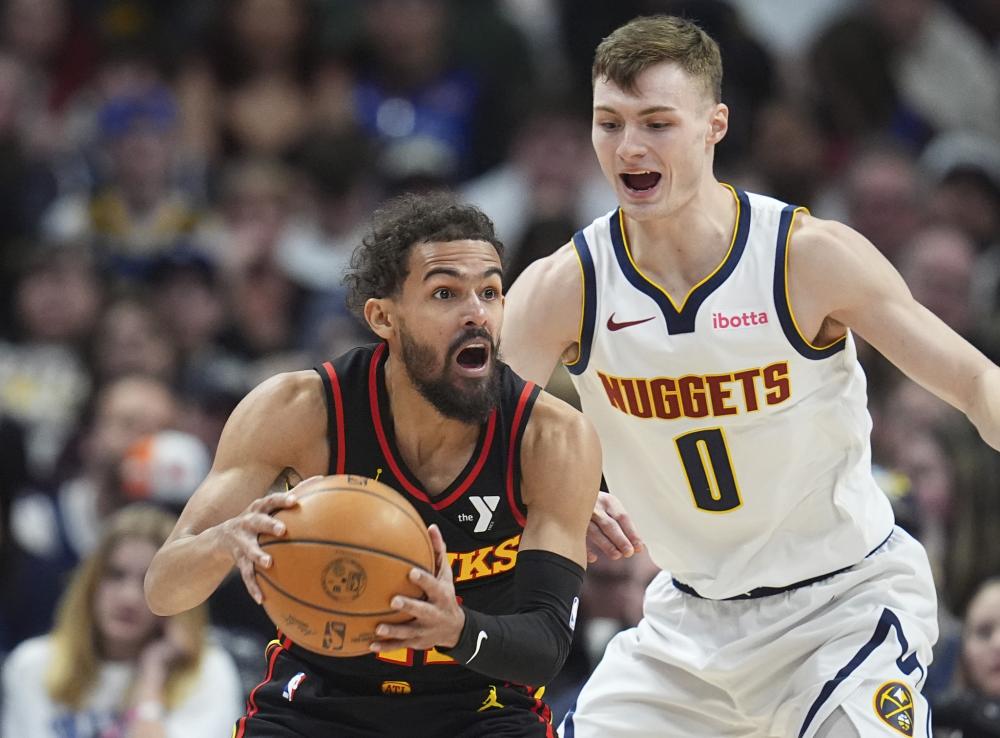 更展现出冲 更展现出冲